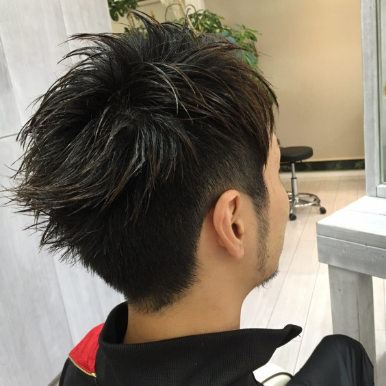 美容師っぽくない髪型のやつが美容師っぽいやつに髪を切ってもらう 美容師 片山の日々