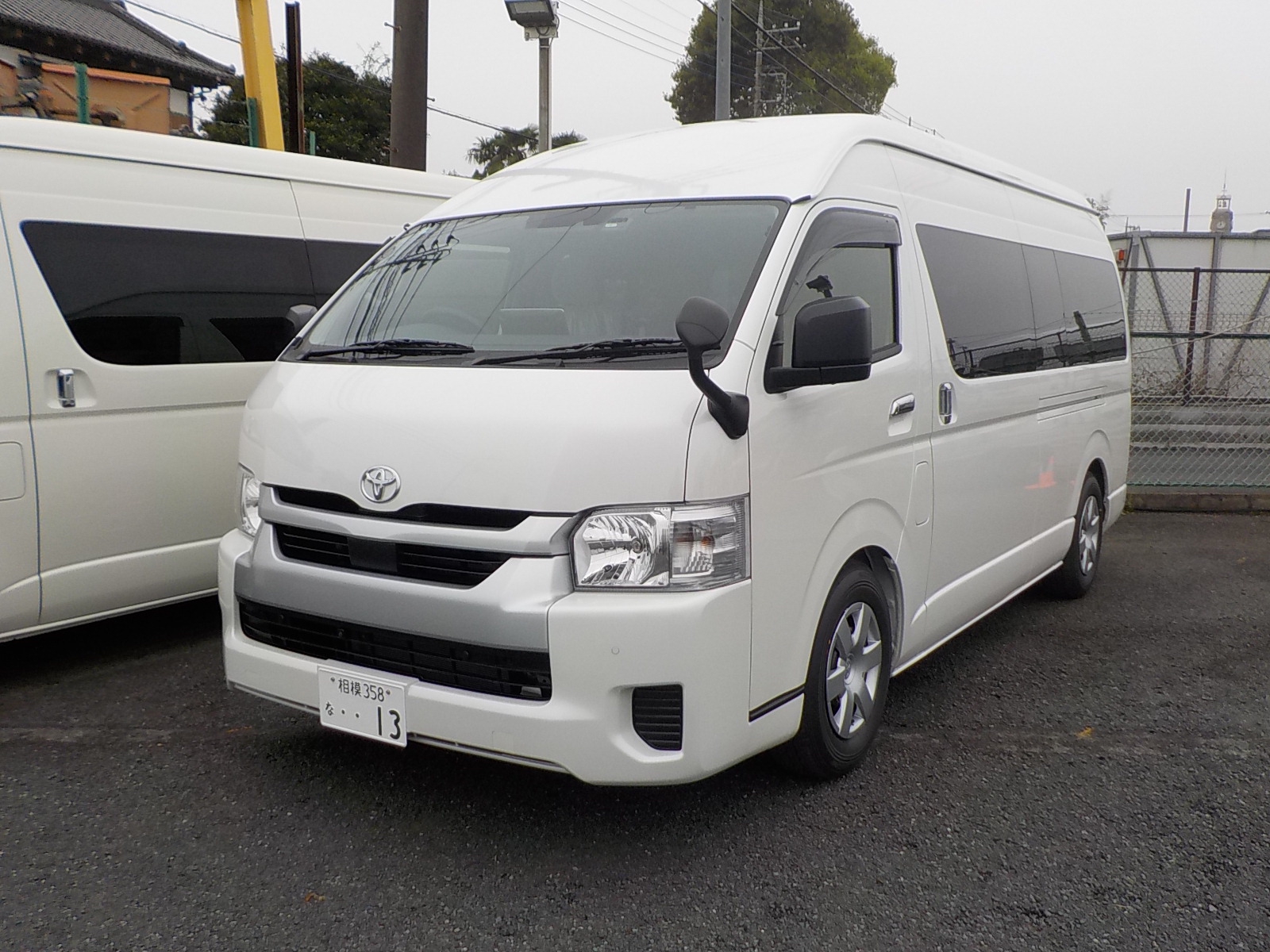 トヨタ・ハイエース専門店『ハイエースワールド』の販売・構造変更