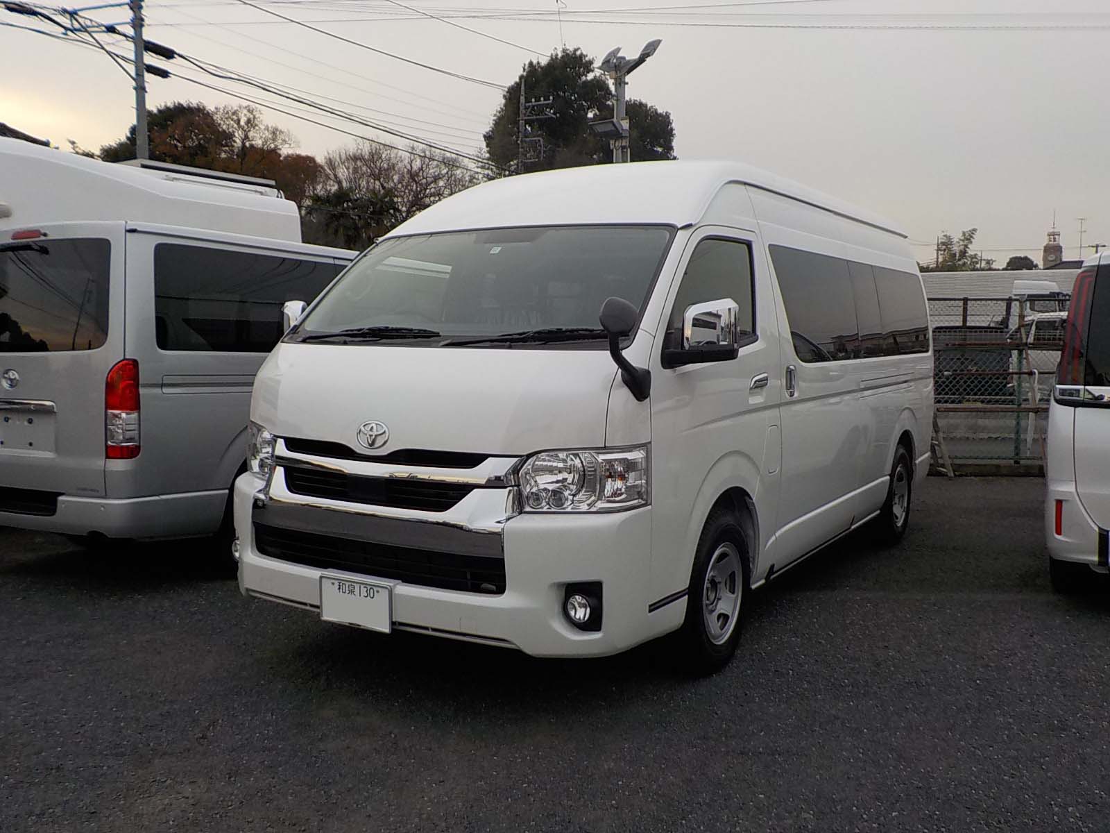 ハイエース キャンパー特装 GDH221K改 2人→5人乗り 1ナンバー