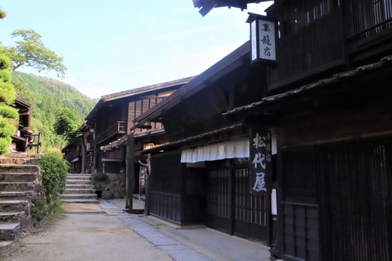 旅するきめこみパッチワーク／椿と妻籠宿 | さくらのつぼみ