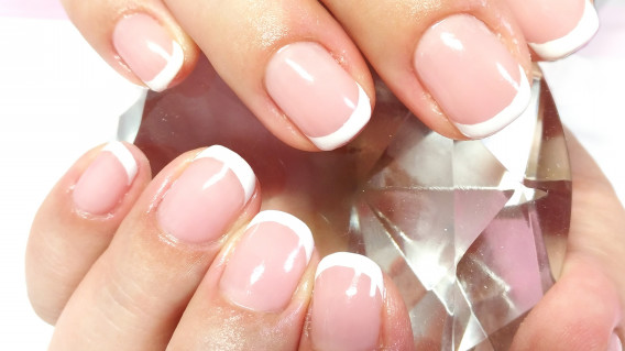 Price Nail Beautyコルン 赤坂 溜池山王