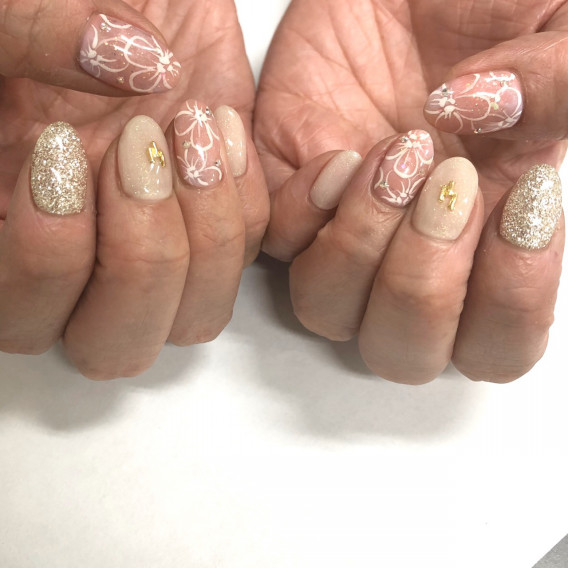 Nail Beautyコルン 赤坂 溜池山王