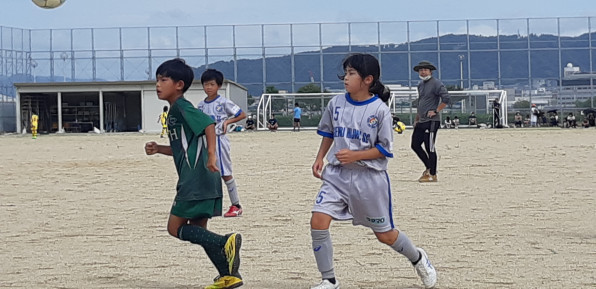 千里ひじり招待試合 U 10select 右上 がメニューボタンです