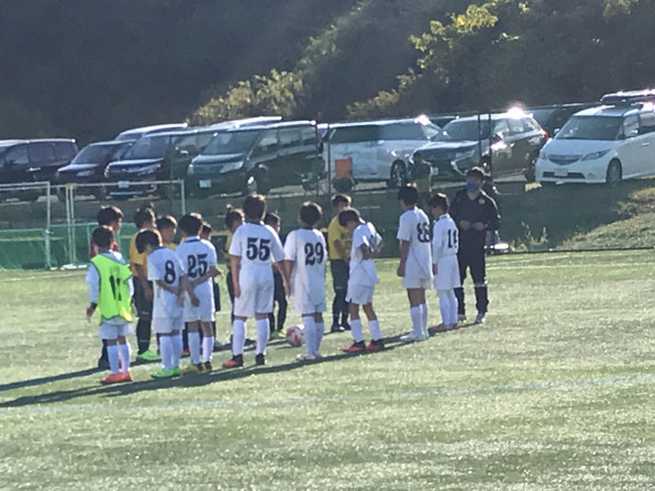 いずみsvサッカーフェスティバル U 10 右上 がメニューボタンです