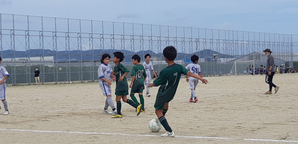 千里ひじり招待試合 U 10select 右上 がメニューボタンです 千里ひじり招待試合 U 10select 右上 がメニューボタンです