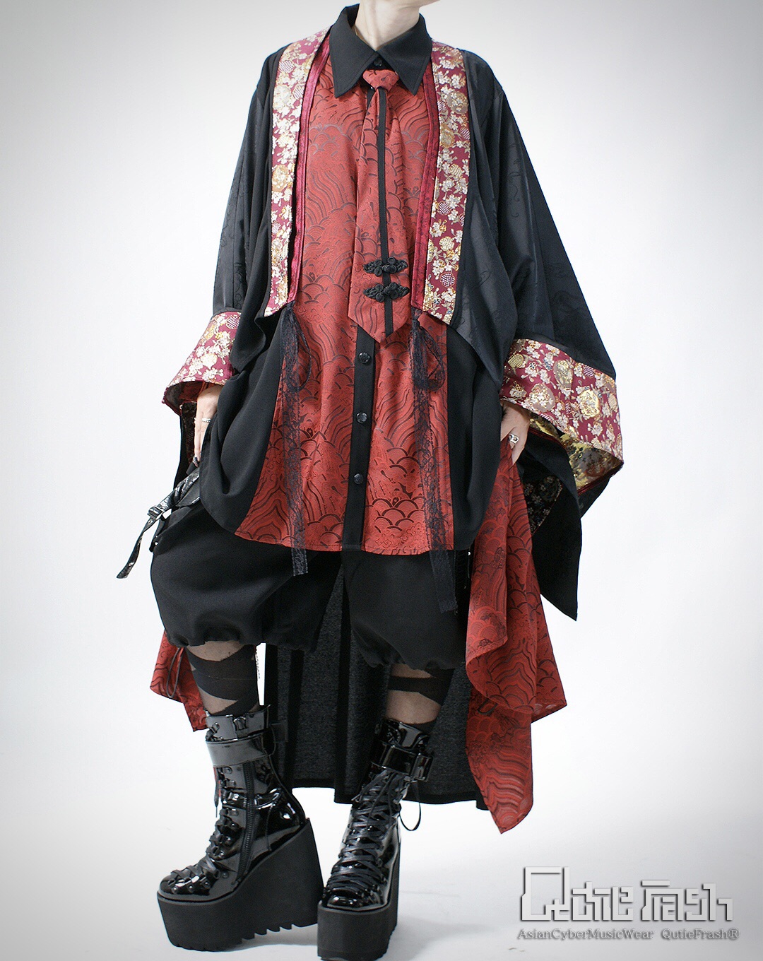 Qutie Frash ネクタイ付き着物袖ブラウス サラッと着るだけでお洒落過ぎるネクタイ付き着物袖ブラウス新