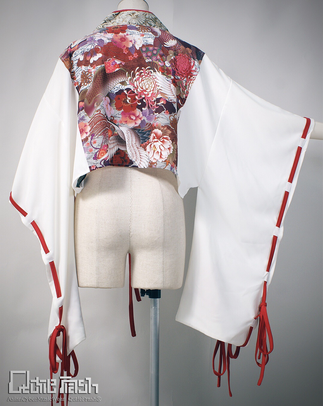 【QutieFrash】着物カーデ カラー配色が神がかった4色展開✨最高の着物カーデが入荷致しました