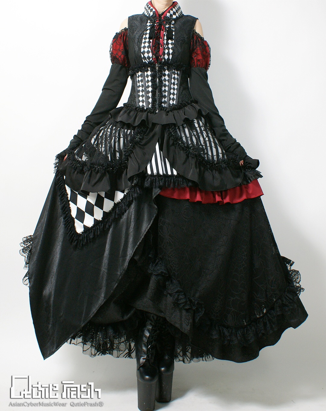 前回瞬殺だった蜘蛛メッシュロンスカ入荷です🕷🕸 | QutieFrash-info