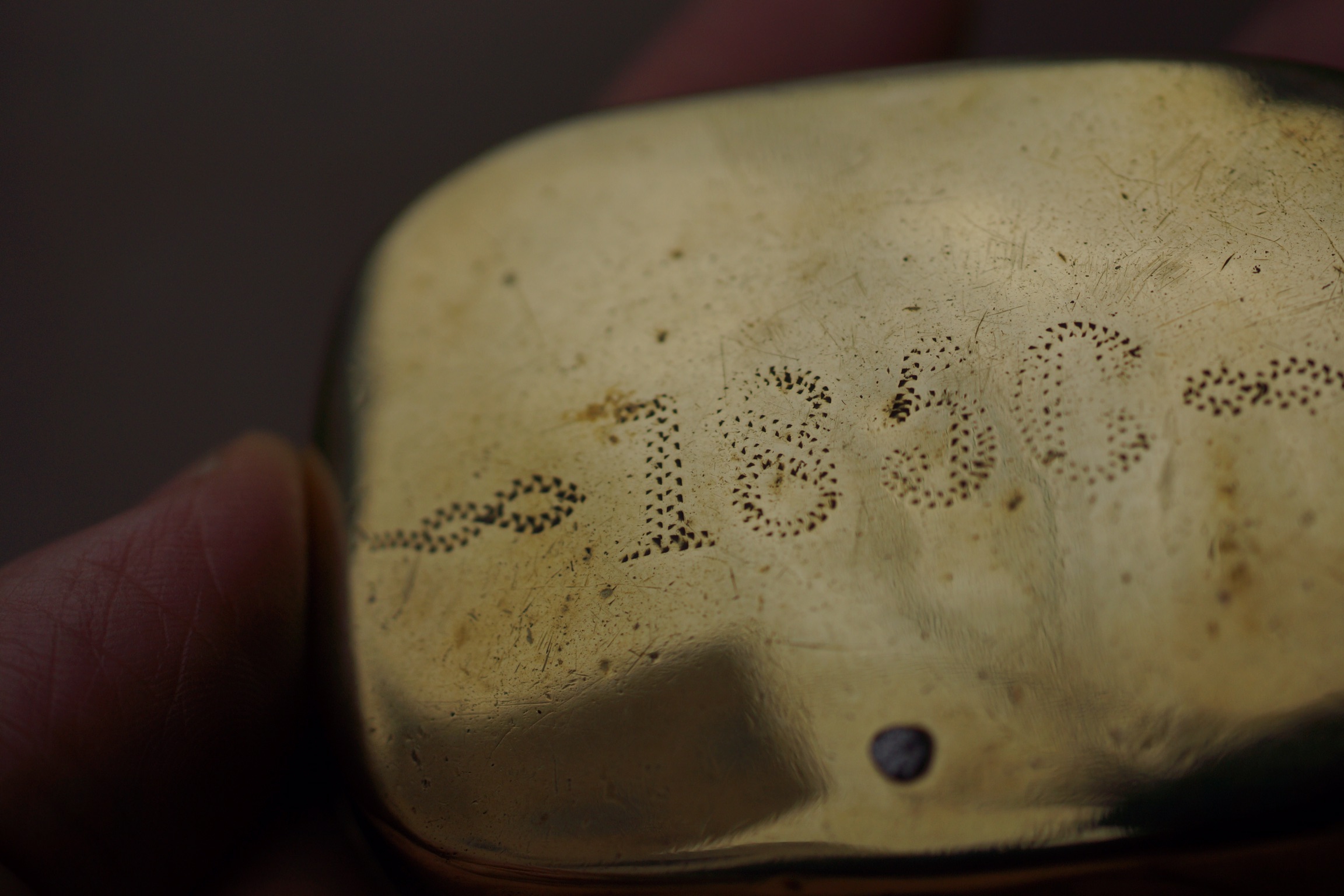 追記、真鍮製の嗅ぎタバコ入れ、1850年。 | アンティーク フェルメール