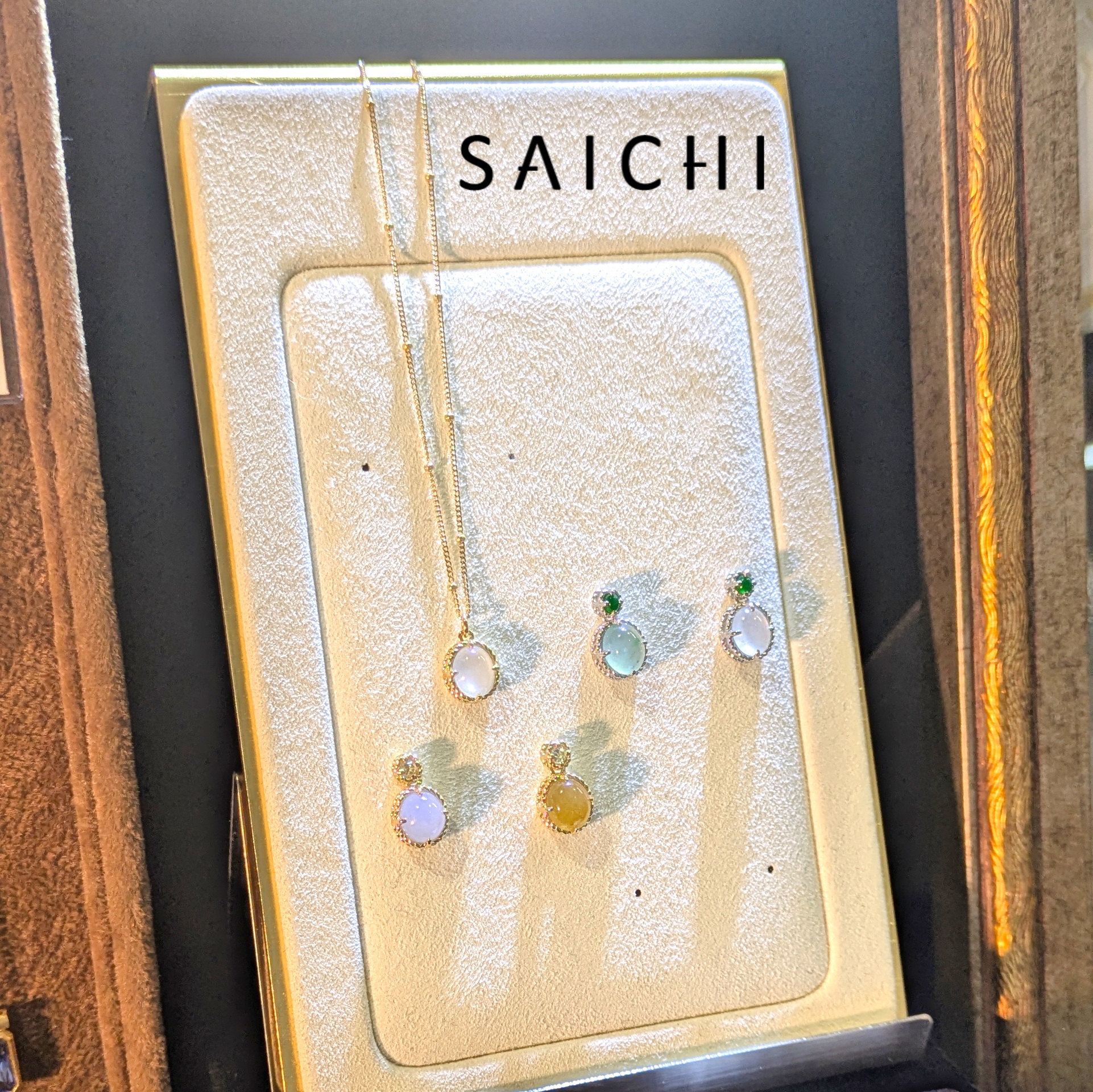 K18 翡翠 ネックレス | SAICHI JEWELRY K18 翡翠 ネックレス | SAICHI JEWELRY