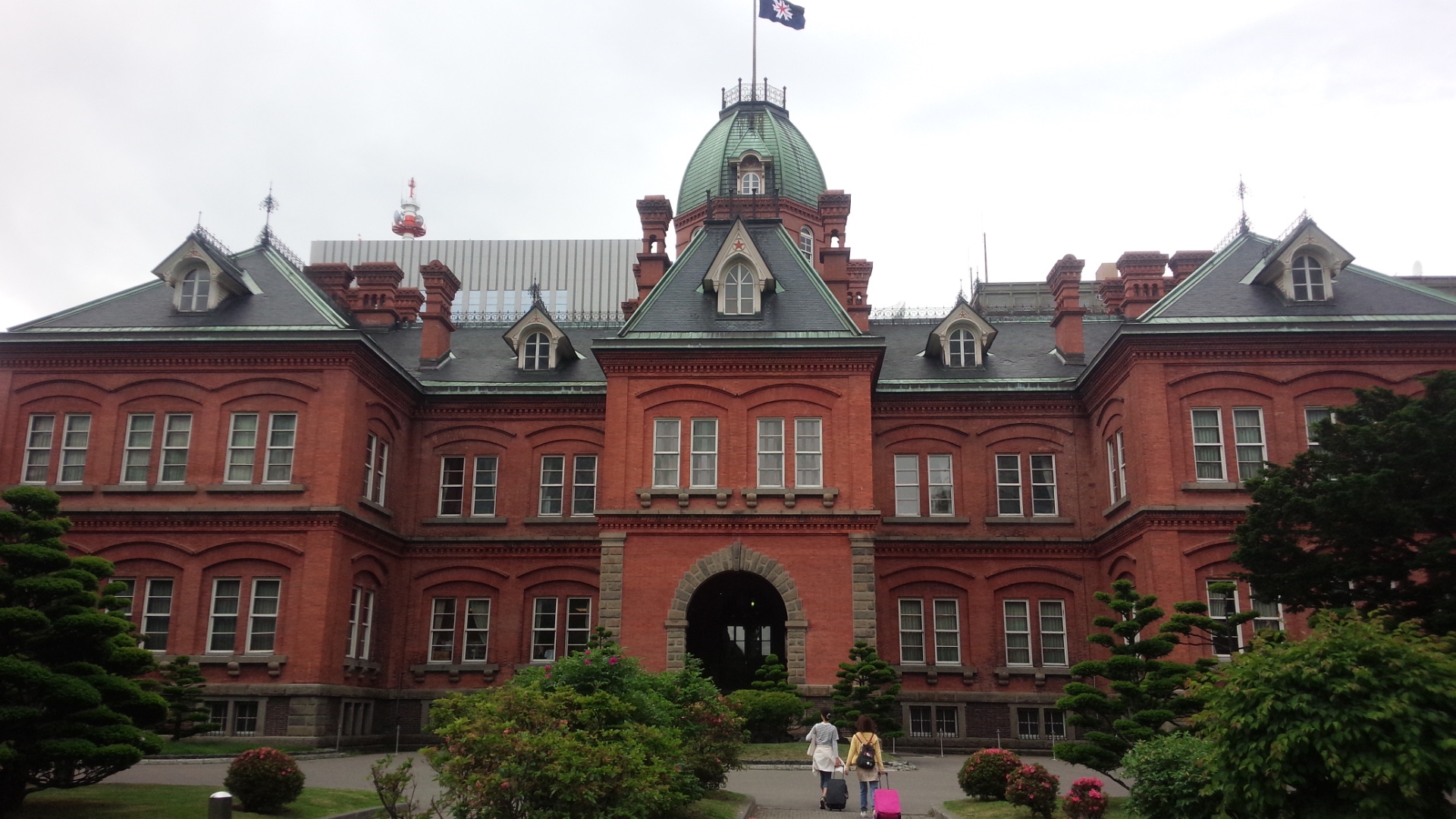 北海道庁旧本庁舎」。 | 「歴史のあしあと 札幌の碑」（西部版）