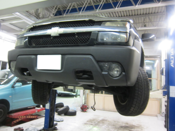 シボレーアバランチ フロントデフオーバーホール Autosheen Blog