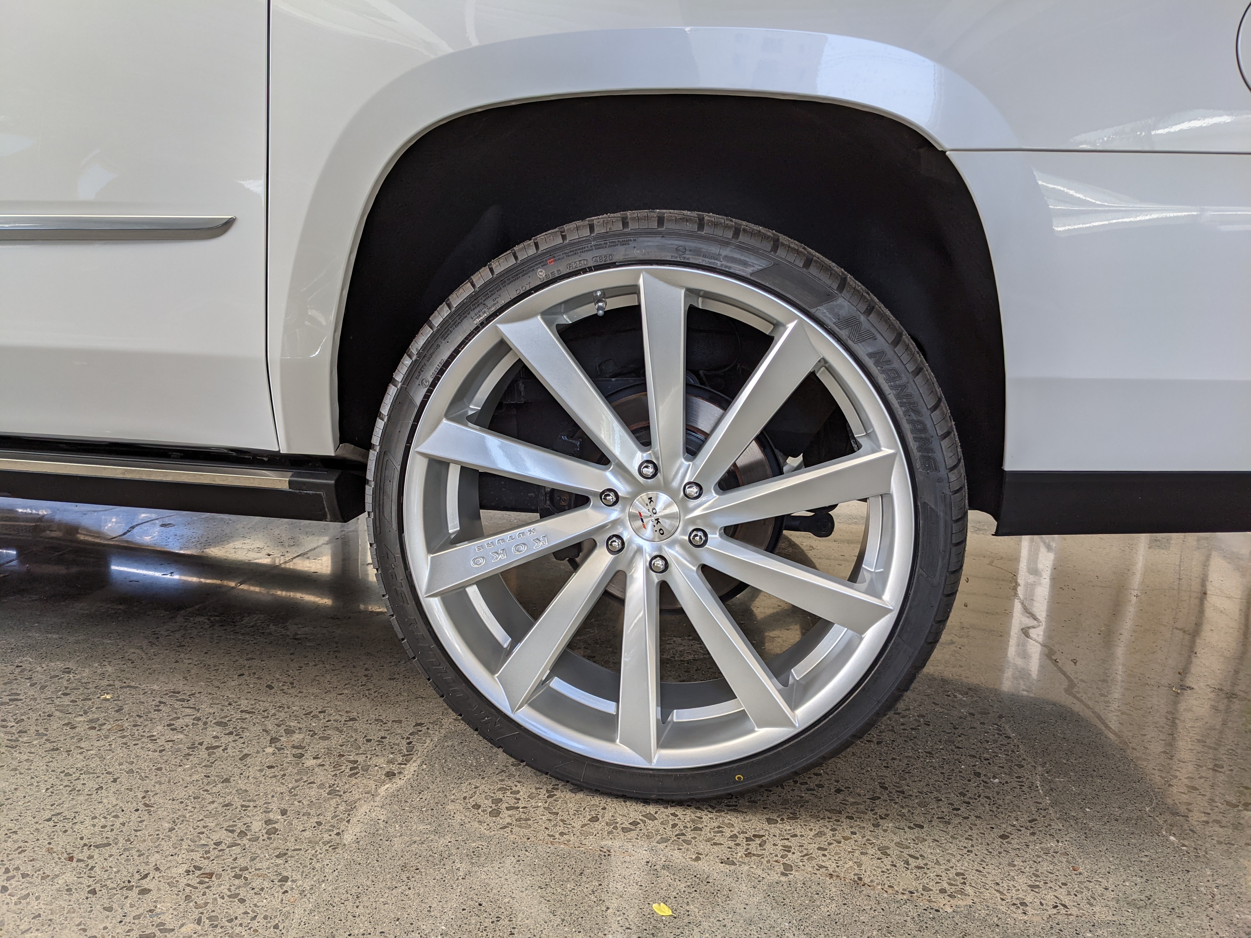 エスカレード ジオバンナ ホイール | AUTOSHEEN-BLOG エスカレード ジオバンナ ホイール | AUTOSHEEN-BLOG