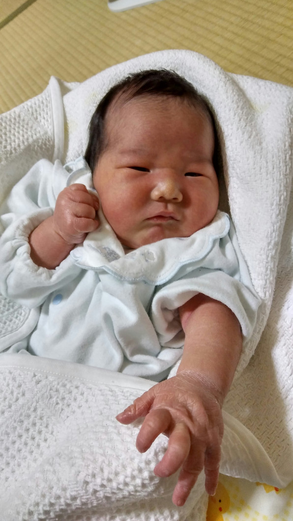 大きい赤ちゃんでした みのり助産所 大きい赤ちゃんでした みのり助産所