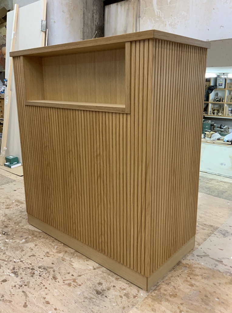 公共施設・商業施設・什器の特注家具 | 家具工房アートワークス