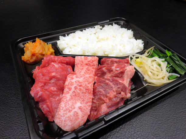 店舗紹介 焼肉ダイニング零 零 Office Bohemian 店舗紹介 焼肉ダイニング零 零 Office Bohemian