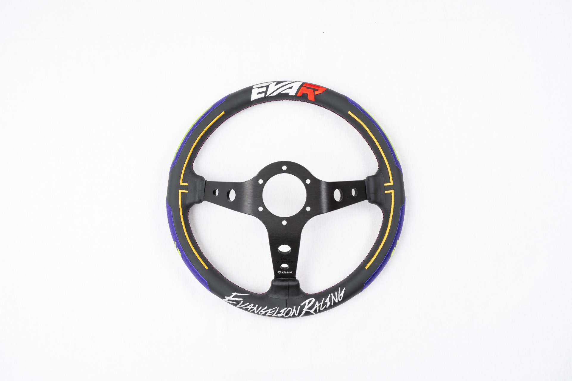 NEWS]エヴァンゲリオンレーシングの高性能ステアリング「EVANGELION