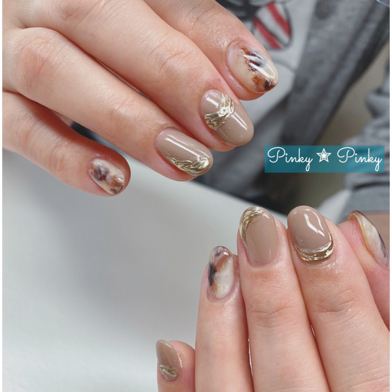 カフェラテマーブルとミラーネイル つくば市のネイルサロン スクールｐｉｎｋｙｐｉｎｋｙ