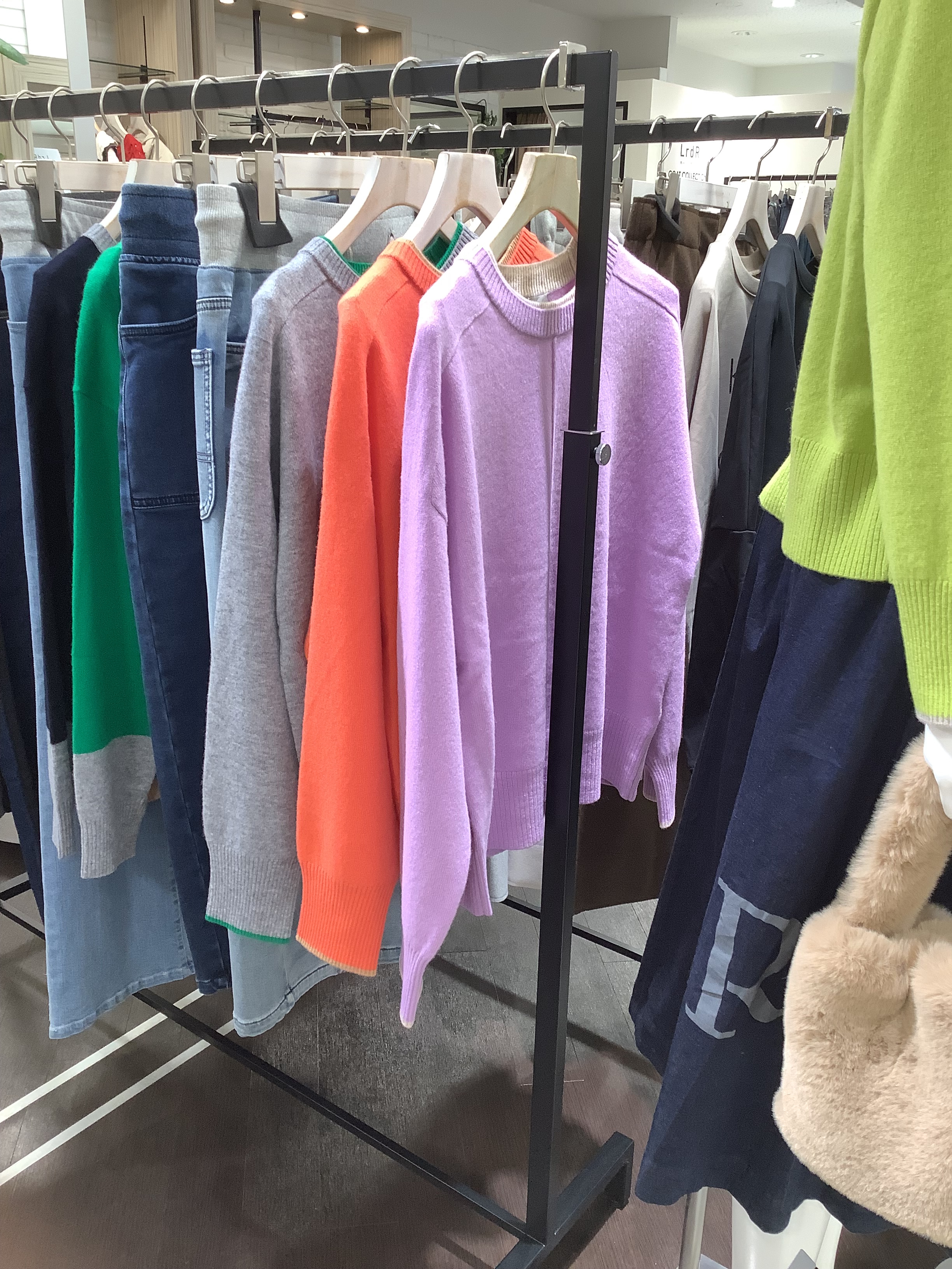 気分⤴︎♡Sweater | LrdR エルアールディーアール