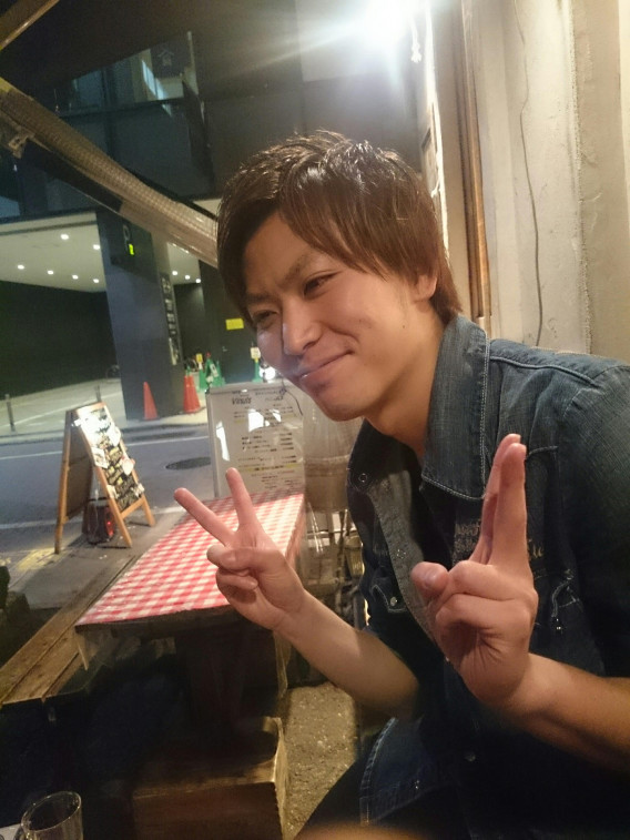 スタッフと軽く飲んでみた 表参道美容室afloat D L ディル 代表松島春樹ブログ