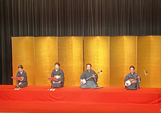 三味線 演奏会用 厚くなる