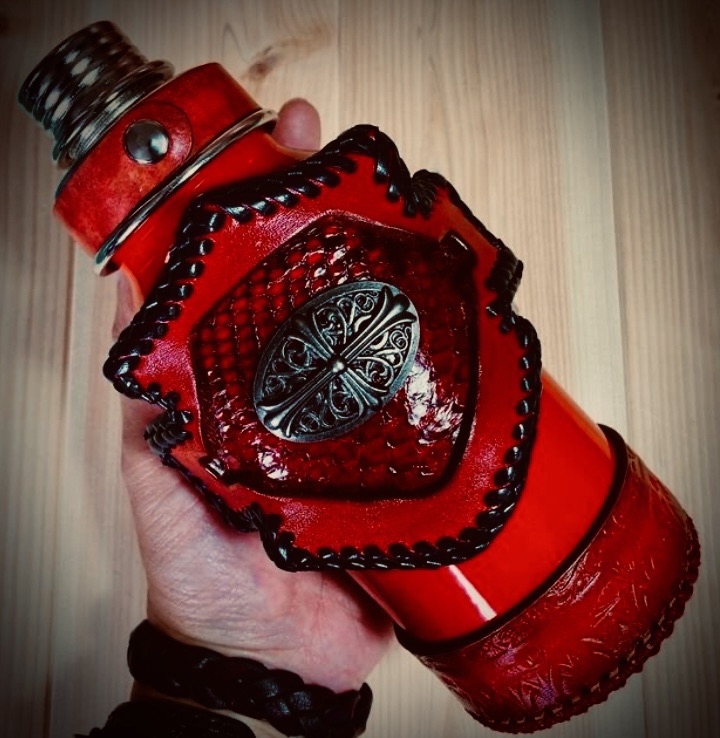 ガソリン携行缶＆レザーホルダー | Ham Leather Factory