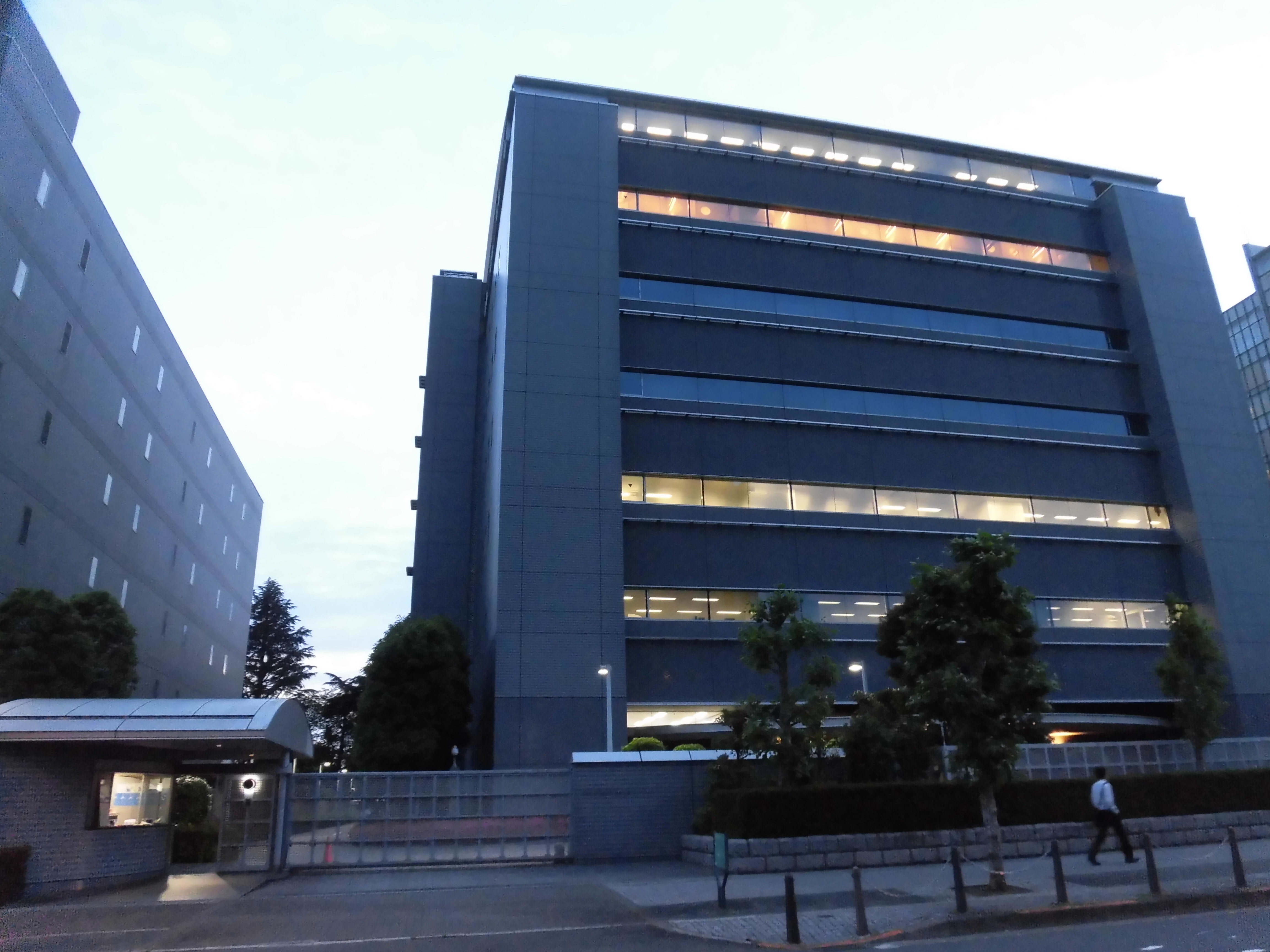 8304 (株)あおぞら銀行 | 株式投資家の暮らしと夢