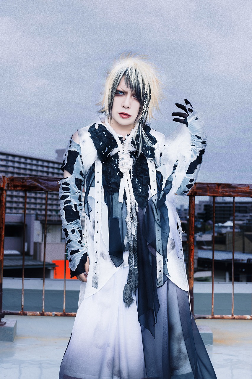 新衣装姿になったミスイ、7月のライブから会場限定で短冊CD『現実放棄