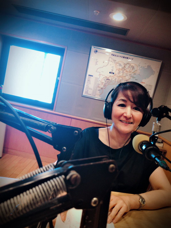 Fm 横浜で番組プロデュース始まりました 小さくても大きく稼げる繁盛サロンのつくりかた