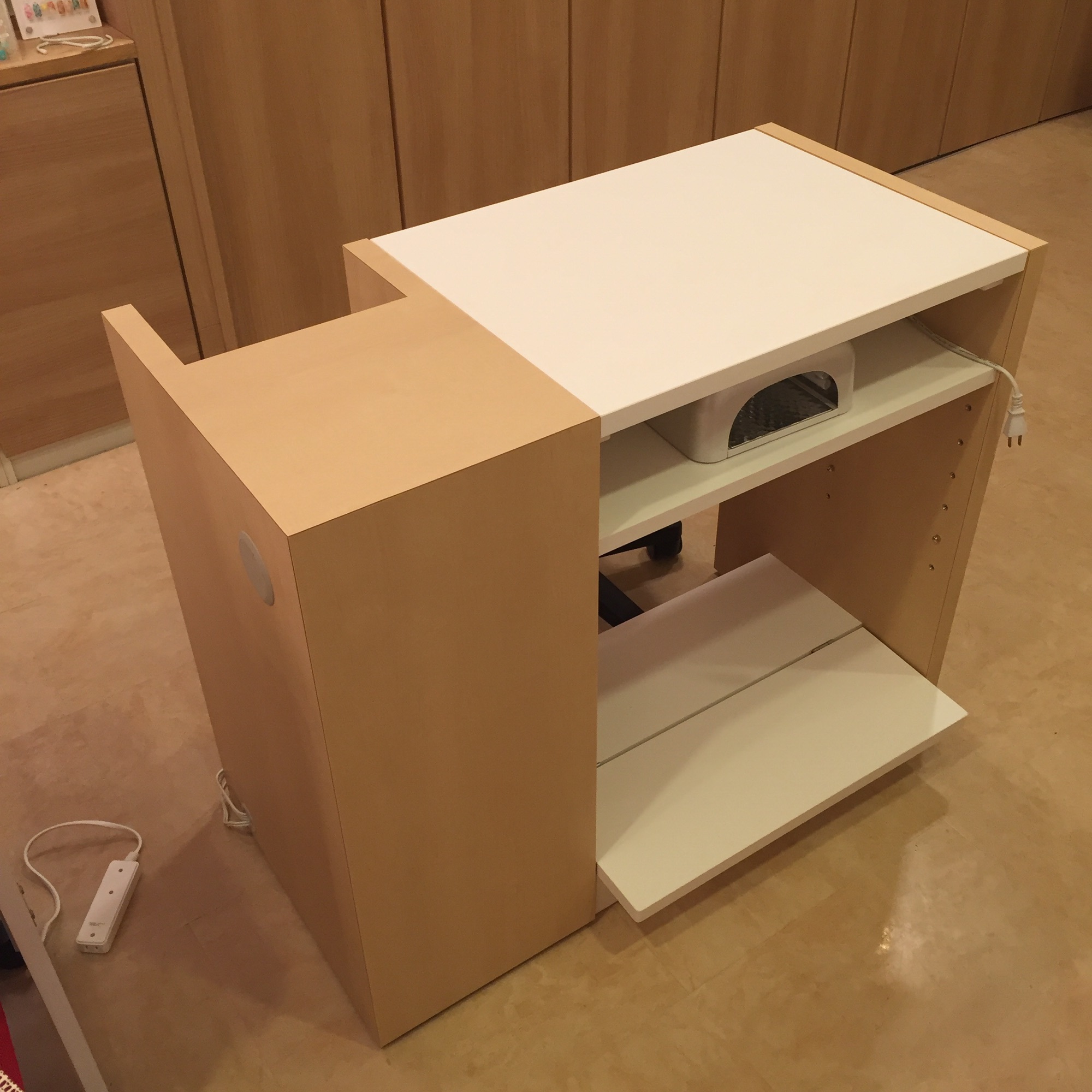 ハンド&フット兼用ネイルデスク byるなっくま社‼︎ | 小さくても大きく