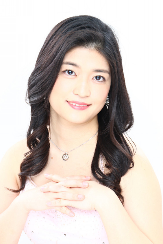 Profile Ensemble Pianist Rin