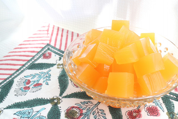 ヘルシーおやつ 混ぜて冷やすだけの野菜ジュース寒天 おうち時間を楽しむためのwebメディア Ouchimo おうちも