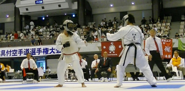 防具付空手道とは | JKF Renbukai 全日本空手道連盟錬武会