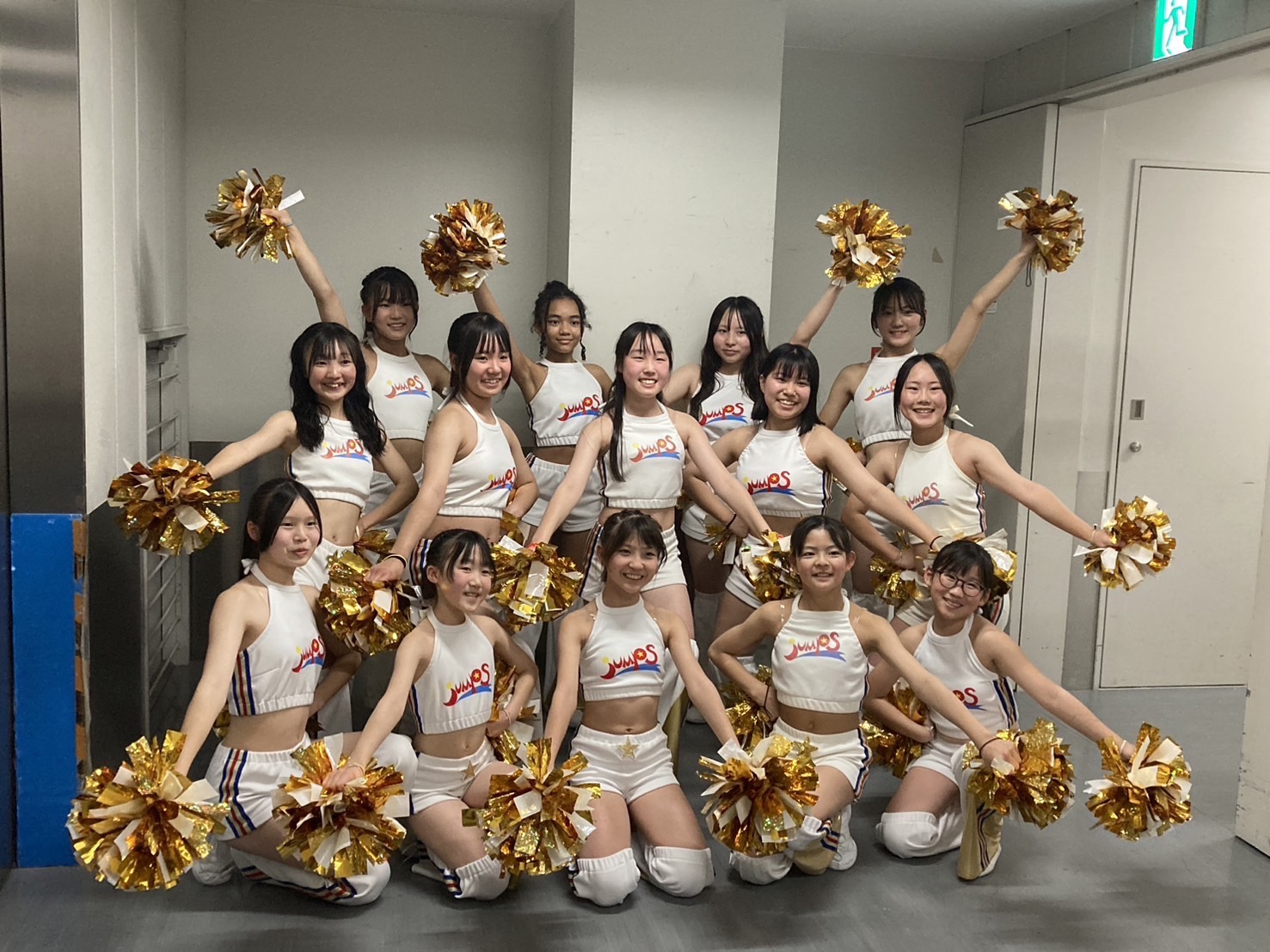 チアダンス】チアリーダーズクラブJUMPS | 大阪ミナミ夏祭り＆にぎわい