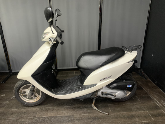 売約 ） ￥110,000 ディオ（DIO）ホワイト | 原付問屋【八王子】