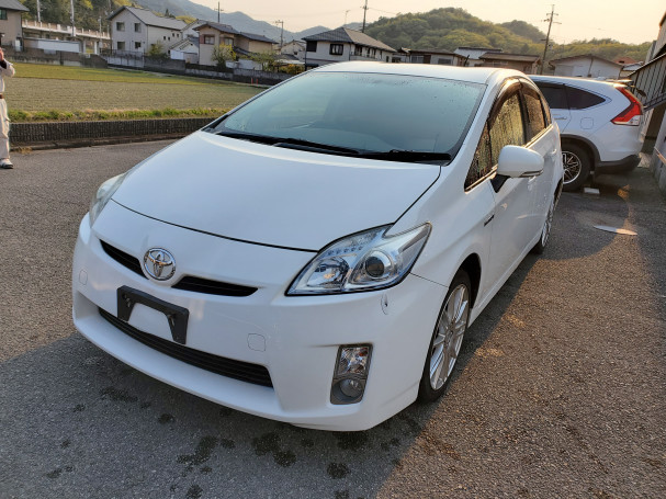 30プリウス 車検 税金込 45万 Y Style
