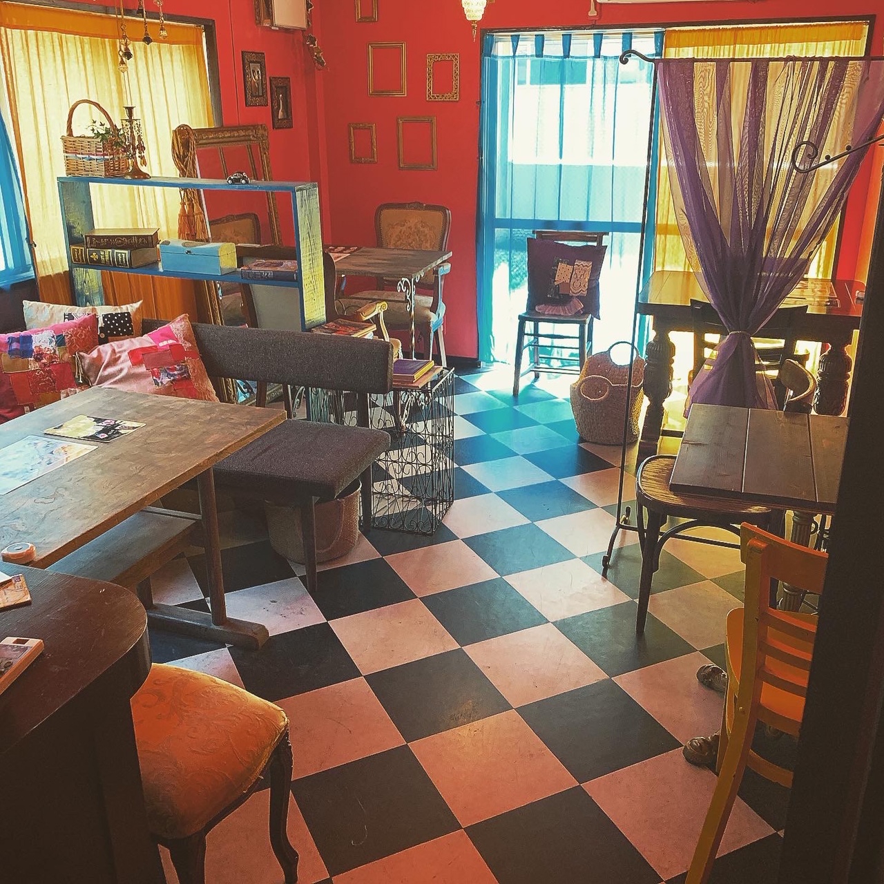 frill cafe
