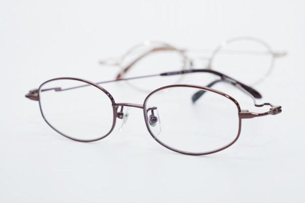 コンパクトさ が性能です 和真メガネ公式サイト 分室