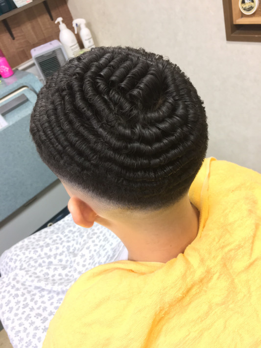 短髪パーマ Skin Fade 足立区保木間 ヘアーサロン ダイヤ 短髪パーマ Skin Fade 足立区保木間 ヘアーサロン ダイヤ