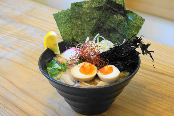 Menu 鎌倉えびす亭 鎌倉ラーメンしない