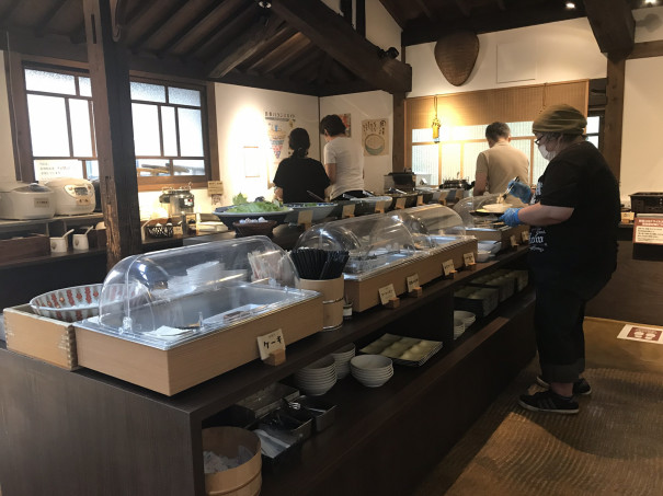 梅の花の食べ放題 バイキング ホタル ライフリビング花畑 梅の花の食べ放題 バイキング ホタル ライフリビング花畑