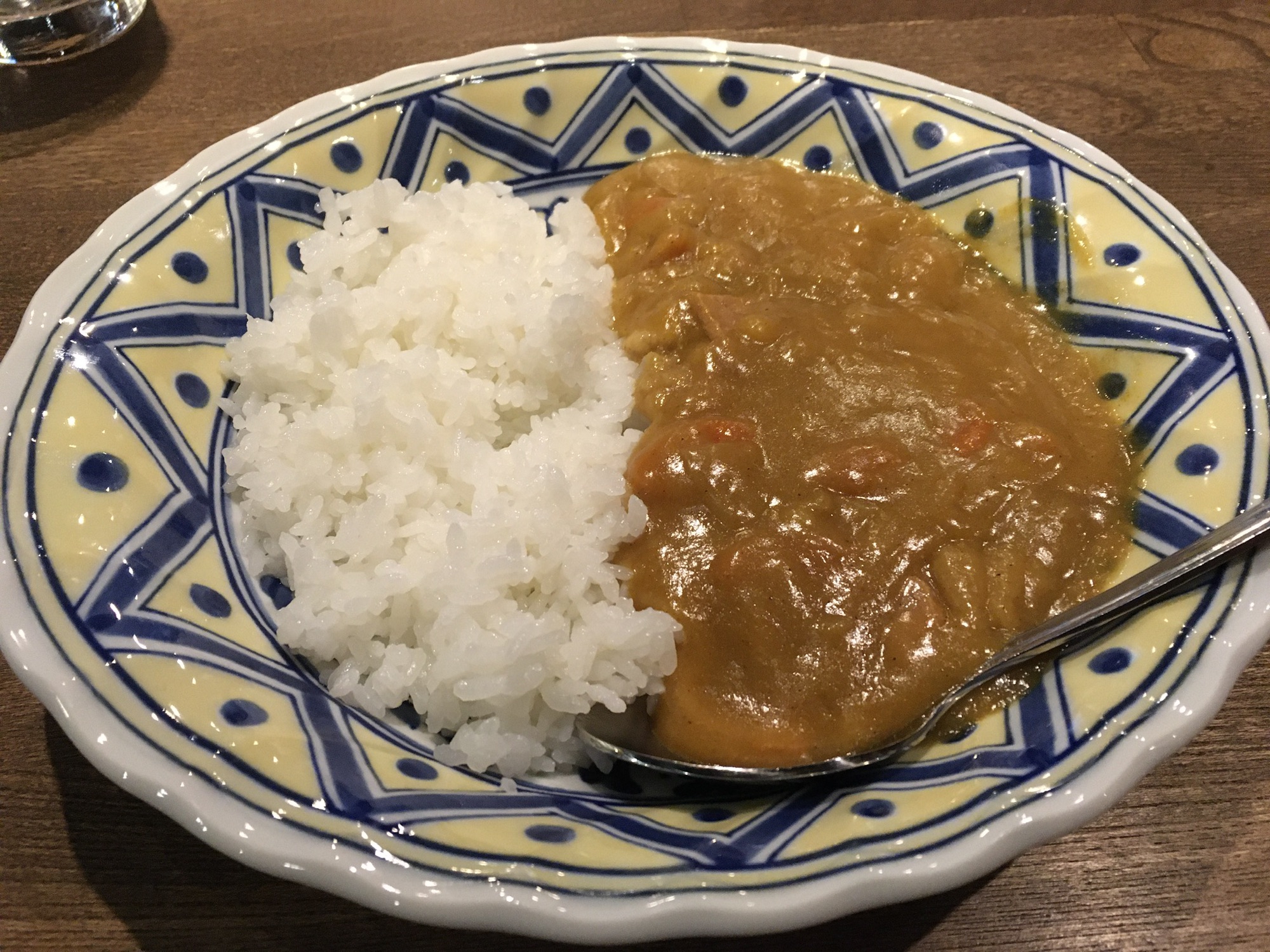 大相撲が始まれば国技館カレーがある！2024/3/12(火) | 新夜食堂エニシング