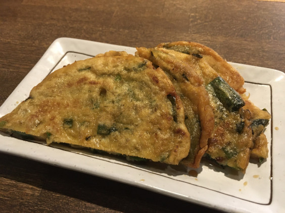 当店自慢の北信の味 ニラせんべい 21年6月第4週目の水曜日 新夜食堂エニシング