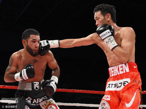 WBC （世界ボクシング評議会）ストラップ首掛け かんがえる 