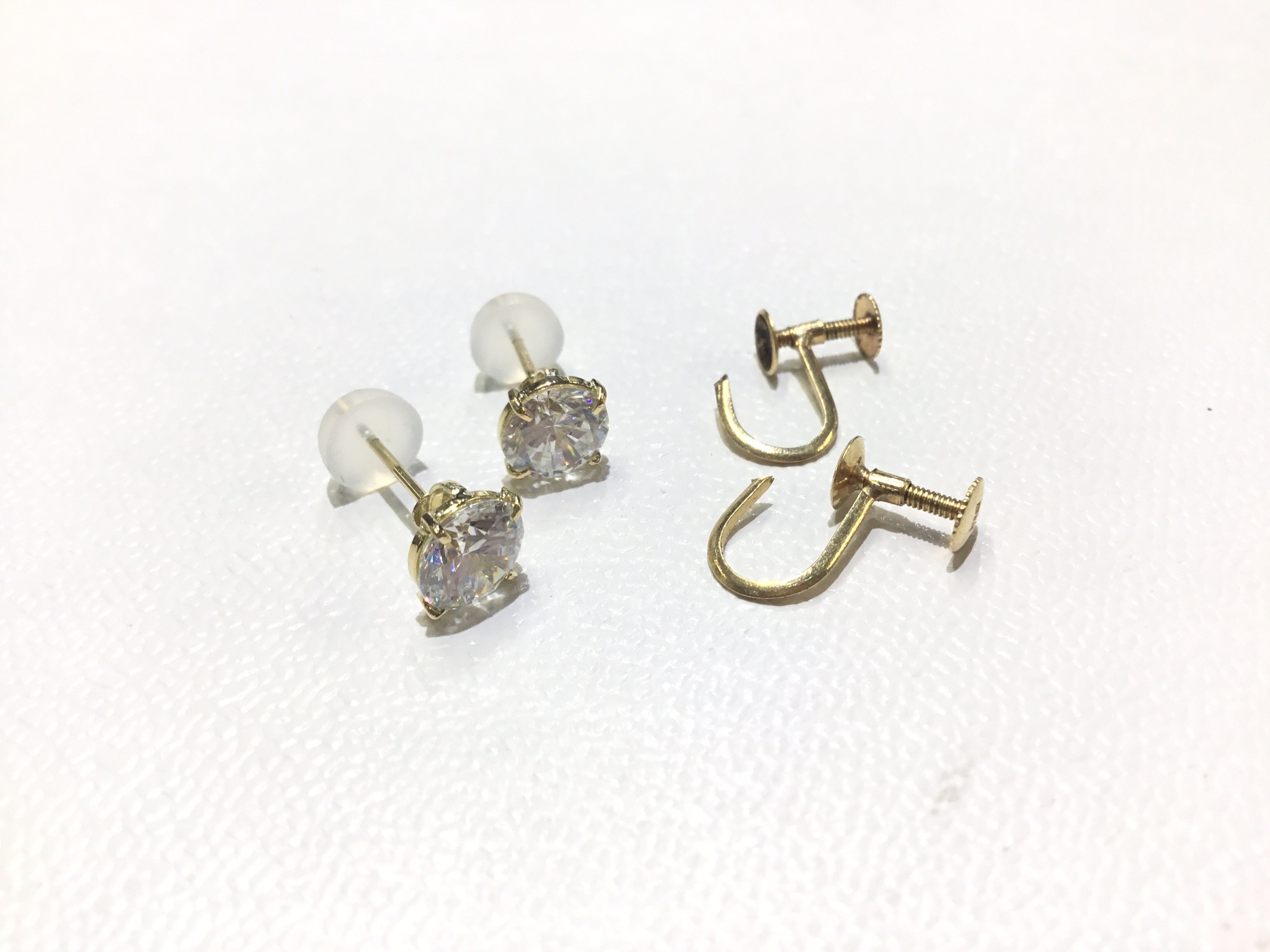シェリーです、K18ピアス加工　ルースお買い上げ分　専用になります。 k18イヤリングをピアスへリフォーム | jewelry & repair ISHII