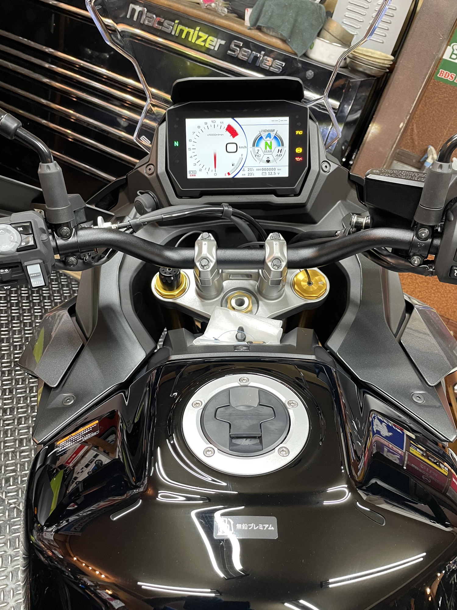 スズキ GSX-S1000GX発売！ | IFCモーターサイクル市川