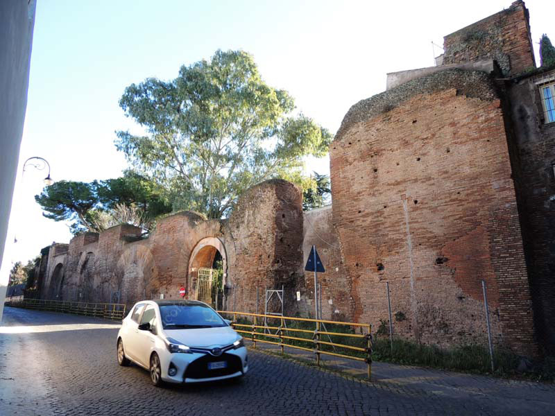 サント ステーファノ ロトンド教会 Basilica Di Santo Stefano Rotondo Edicolanteのイタリア小さな可愛い街の旅行記とコラム