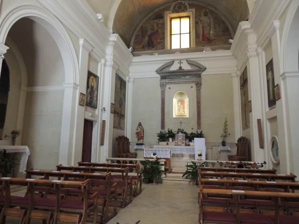 ドミネ クオ ヴァディス教会 Chiesa Del Domine Quo Vadis Edicolanteのイタリア小さな可愛い街の旅行記とコラム