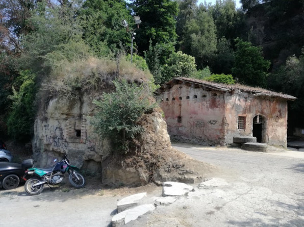 イーゾラ ファルネーゼ Isola Farnese Edicolanteのイタリア小さな可愛い街の旅行記とコラム