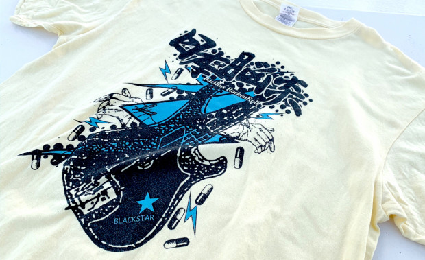 デザイナーが語る バンドtシャツのデザインの魅力 国内編2 Manimani Media デザイナーが語る バンドtシャツのデザインの魅力 国内編2 Manimani Media